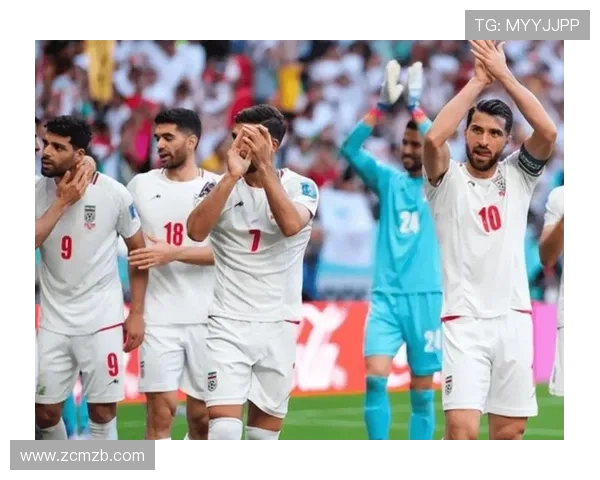 伊朗女足亚洲杯连唱国歌引争议